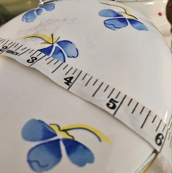 Vintage Inspirado  Floral Ceramic Canister - Picture 8 of 8